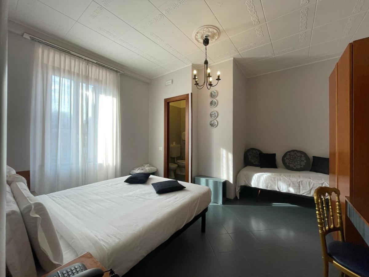 Hotel La Bussola Cittiglio Εξωτερικό φωτογραφία