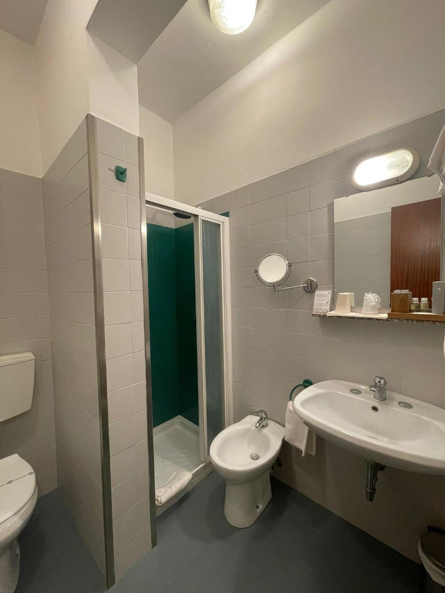 Hotel La Bussola Cittiglio Εξωτερικό φωτογραφία